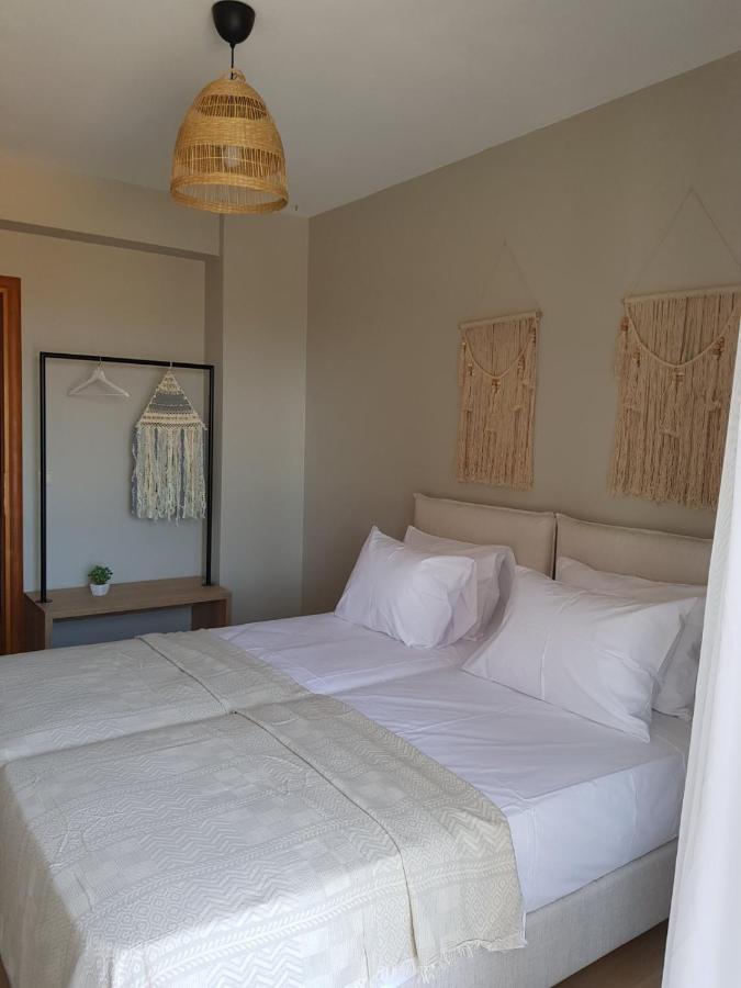 Alberi - Izla Homes Skala  Bagian luar foto